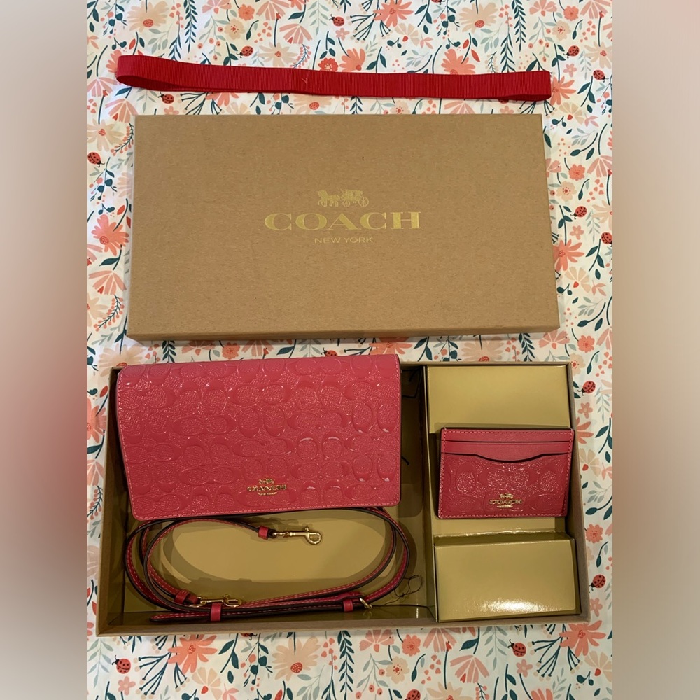 Coach Anna Fold over Clutch Crossbody w/Matching Card Holder in Strawberry Haze